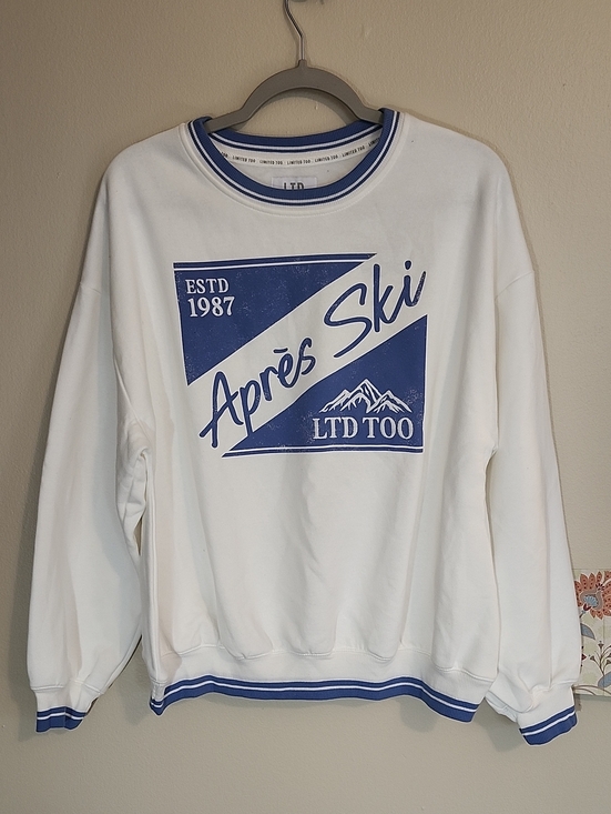 Limited Too Tops - NWT Apres Ski Graphic Sweatshirt/Size M